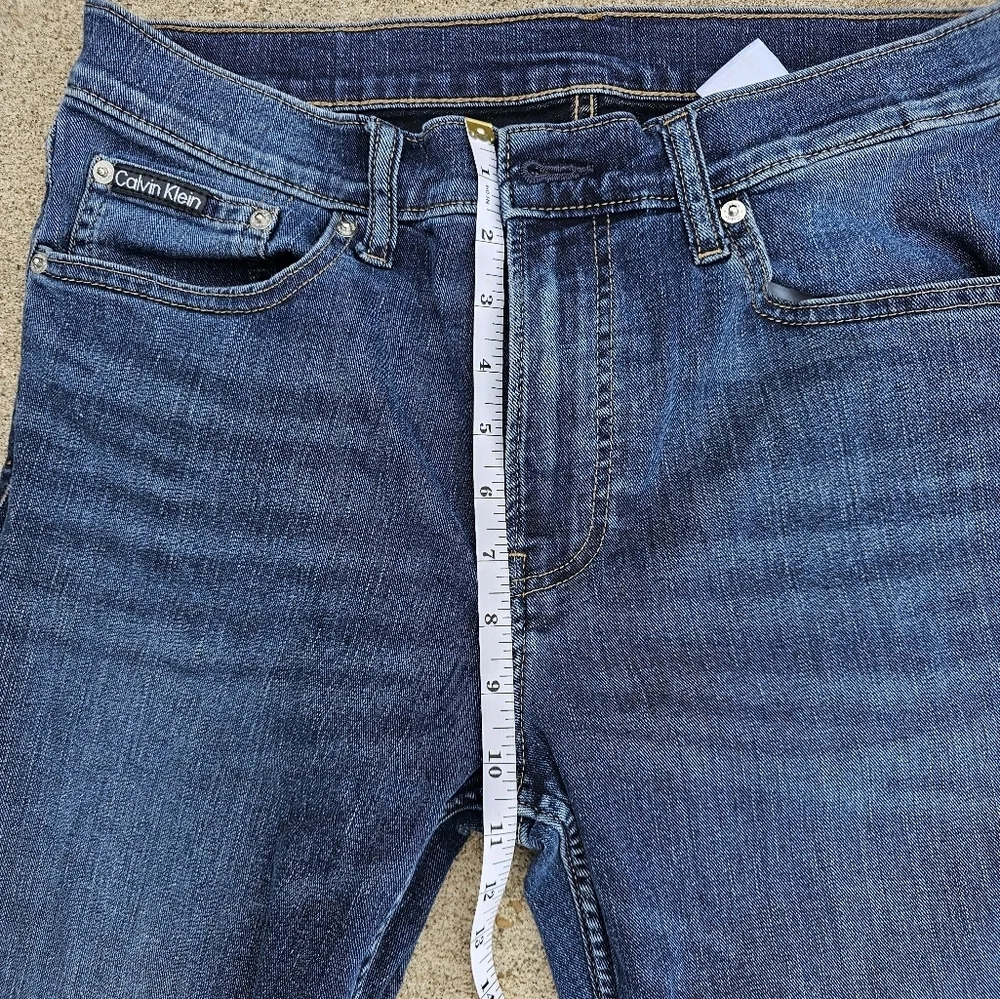 Calvin Klein Blue Straight Jeans Classic Style